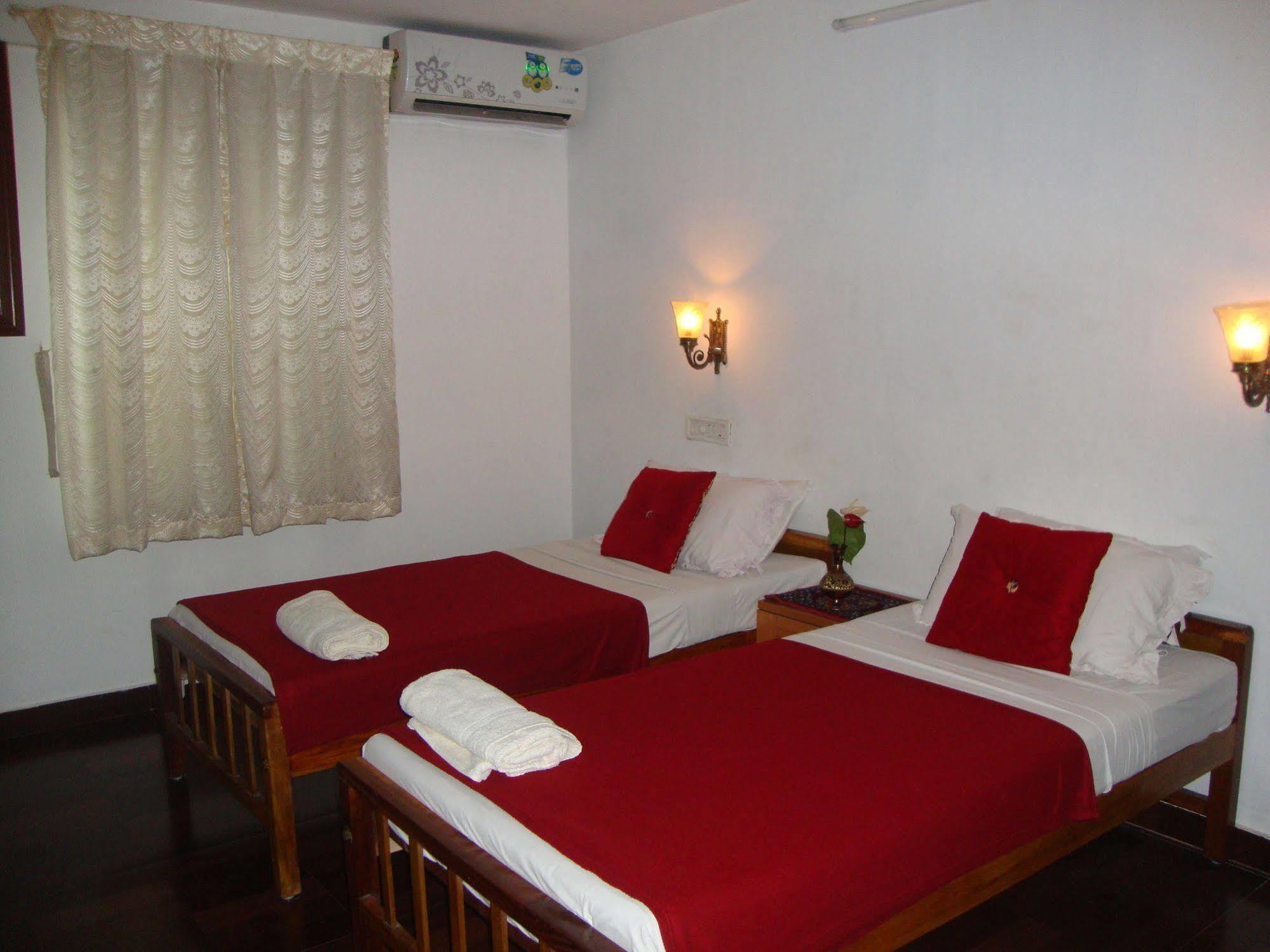 Lazar Residency Homestay Kochi Esterno foto